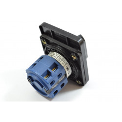 Grebenasti prekidač 0-1 3X25A MT-019