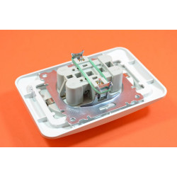 Priključnica monofazna šuko lillium bela 70082 Makel