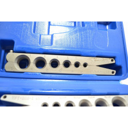 Alat za pertlovanje VFT-808-MI