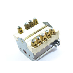 Prekidač šporeta 32A M-T